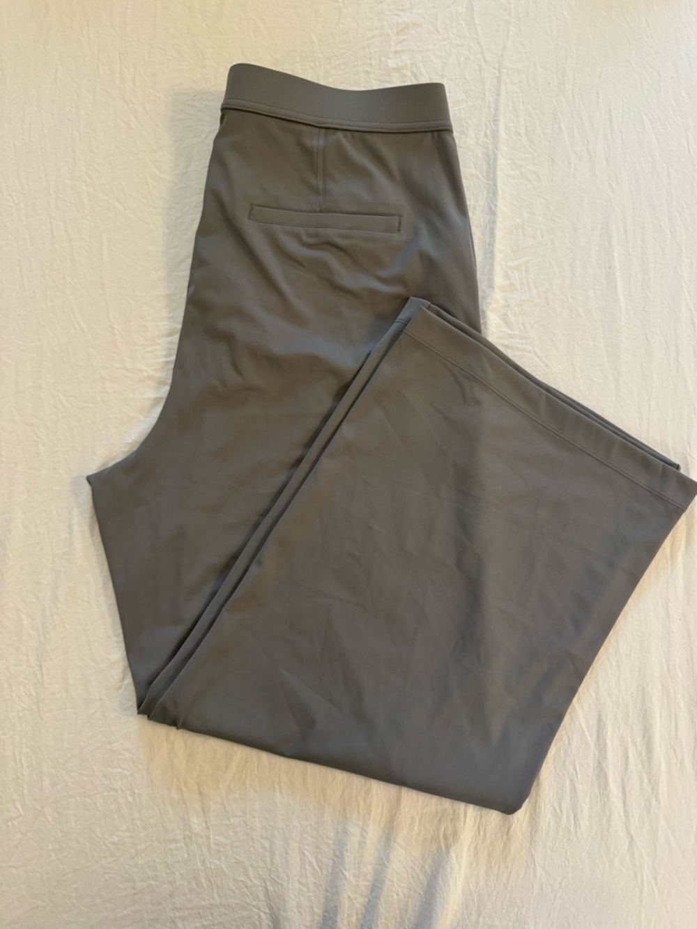 NWT HALARA Women’s Gray Athleisure Wide-Leg Work Pants